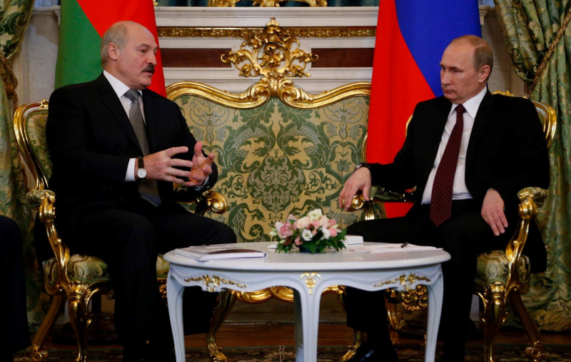 Putin to visit Belarus Monday for talks with Lukashenko
