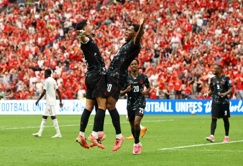 Historic six goal fest against Qatar secures Canada’s first ever World Cup win