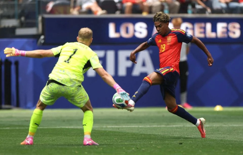 Yamal delighted with Spain win despite missing goal
