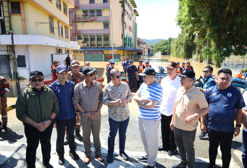 Flood victims to get RM1,300 each, says Hajiji