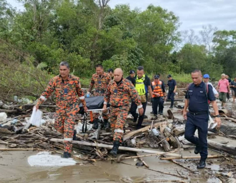 Brother and sister drown in tragic river outing