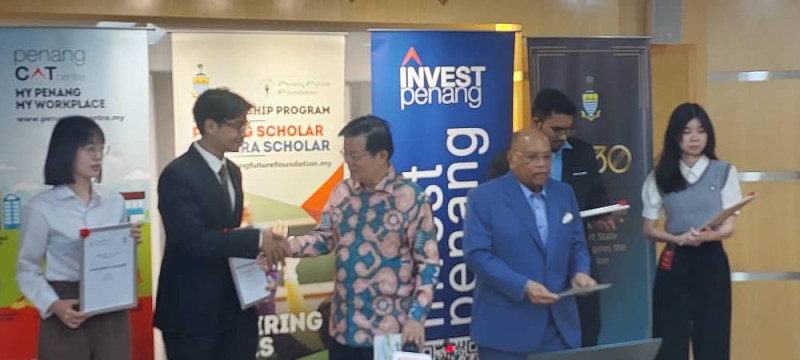More than 700 Penangites have benefited from PFF scholarships, says CM