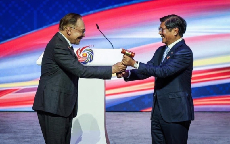 Malaysia concludes ASEAN chairmanship, hands over helm to the Philippines