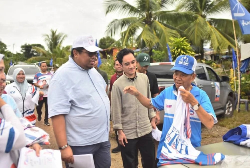 Sabah polls: BN divisional head defects to GRS in surprise boost for Sungai Manila candidate