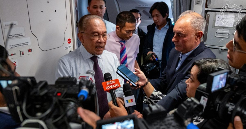 Anwar vows transparency on FIFA-FAM investigation, defends political secretary amid controversy