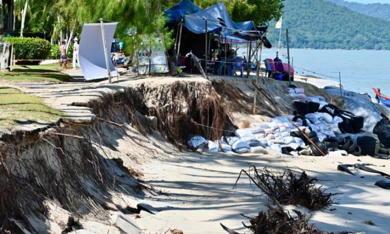 Penang: DID to conduct comprehensive review of beach erosion