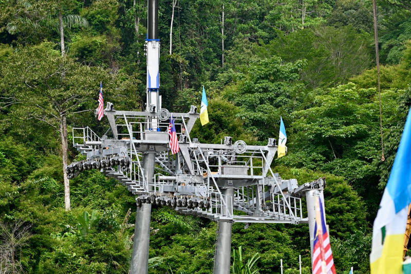 RM245m Penang Hill cable car project 32 per cent complete - CM
