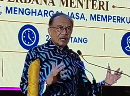PM Anwar informed of Loke’s intention to resign, yet to meet him
