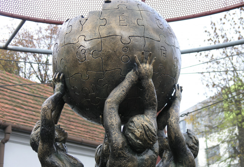 20-year-old Wikipedia sets sights on more languages over next two decades