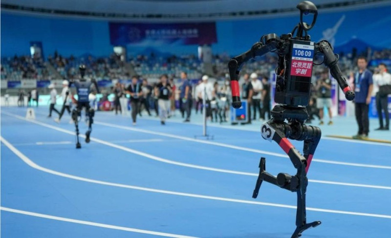 Robots outrun world’s fastest humans, but everyday work poses the bigger challenge
