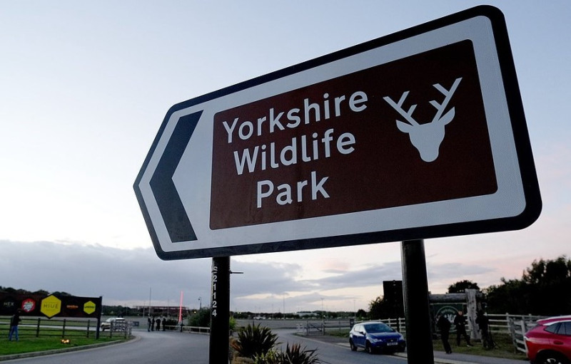 Man dies after entering tiger enclosure at UK wildlife park