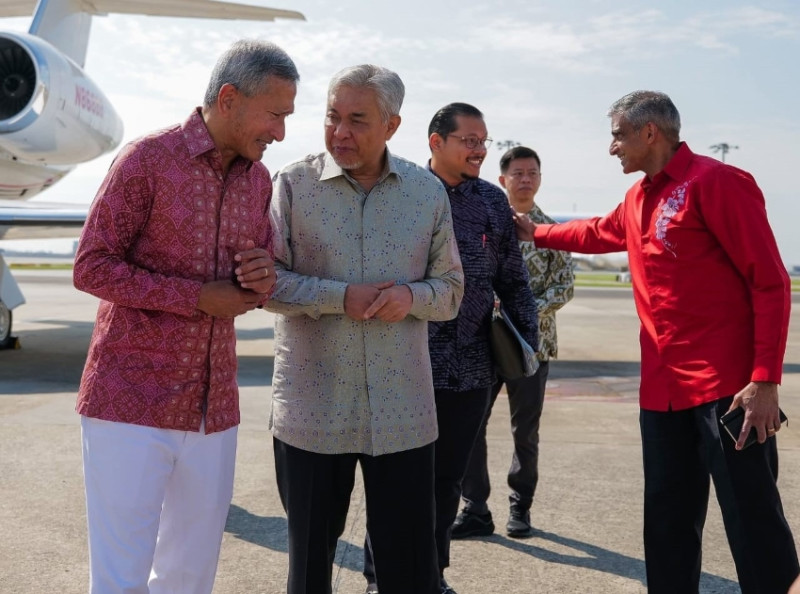 Zahid Hamidi in Singapore for National Day Parade marking 60 years of Malaysia-Singapore ties