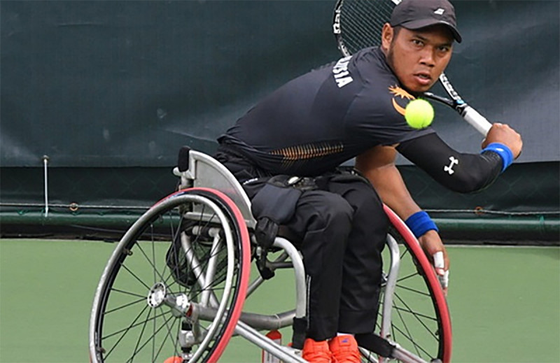 New wheelchair boosts Paralympian Abu Samah Borhan’s Olympic spirits