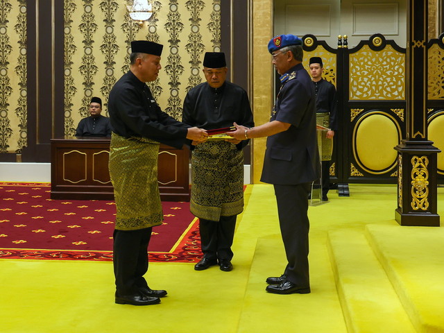 King presents appointment instruments to 11 M’sian envoys