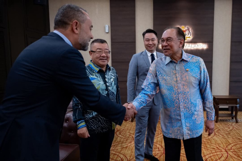 PM calls for end to futile, unprofitable companies in government-linked sectors