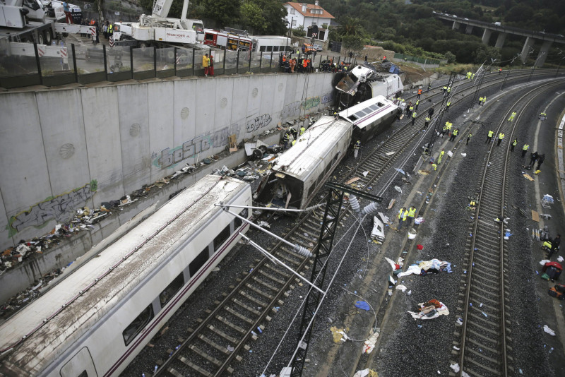 Spain trial opens into 2013 train crash that killed 80