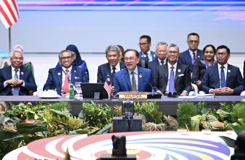 ASEAN unity endures as Malaysia leads bloc through global uncertainty - Anwar
