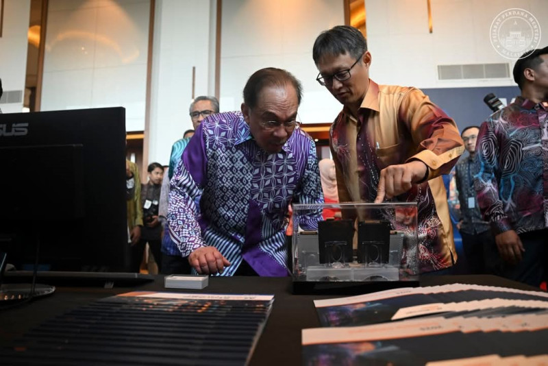 PM applauds MaiStorage’s global AI breakthrough, reaffirms Malaysia’s ASEAN leadership goals
