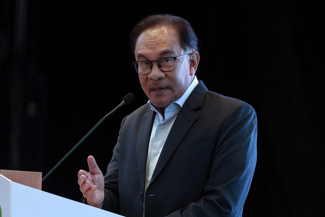 Sulu claims: M’sia closer to nullifying ‘sham’ final award, says Anwar