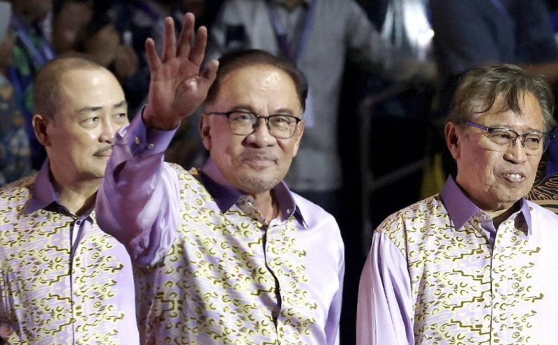 Time to execute MA63, all promises for Sabah, S’wak parity: Anwar