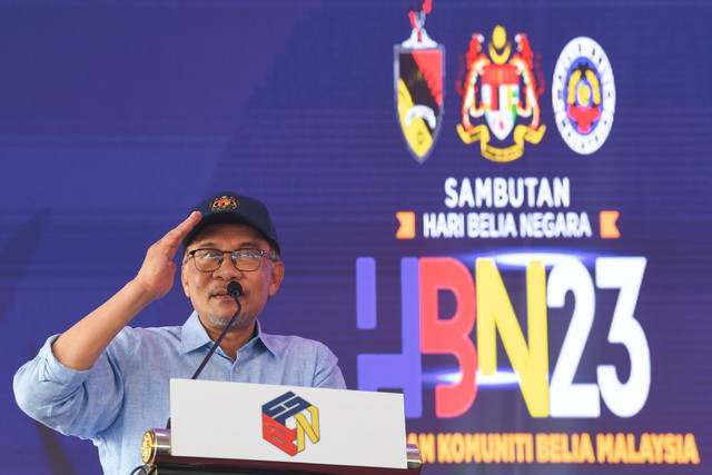 Anwar announces RM5 mil annual funding for M’sian Youth Council