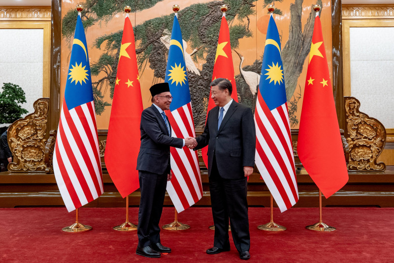 Anwar pays courtesy call on China’s Xi