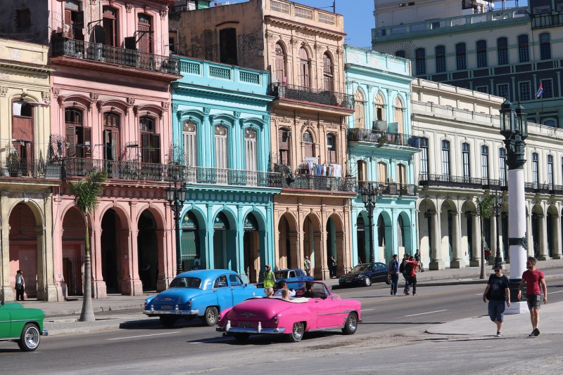 Western Union to close in Cuba following new US sanctions