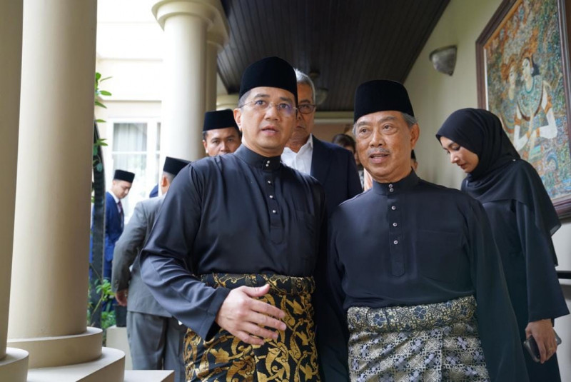 Muhyiddin, Azmin slapped with demand letters from BN over alleged defamation