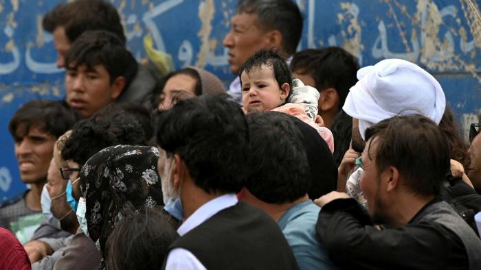 Desperation deepens as Afghan evacuations falter