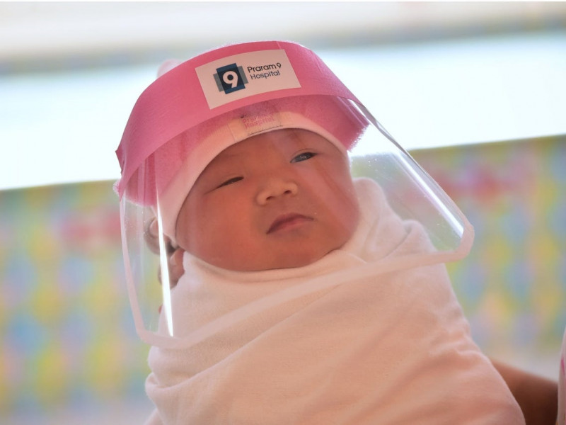 HK defends practice of restraining coronavirus babies