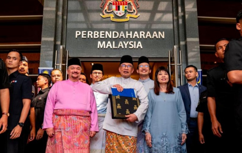 Madani government announces RM421 billion for 2025 Budget