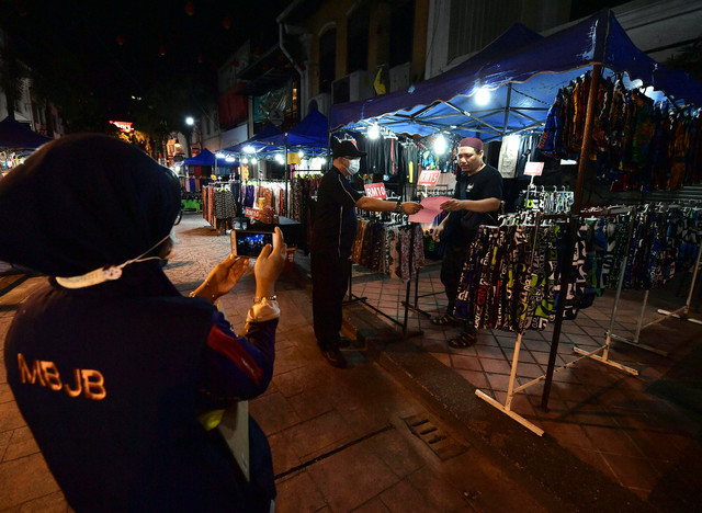 Johor traders hope for better leg-up for small businesses under Anwar’s govt