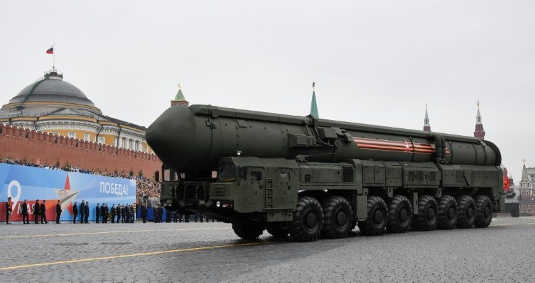 Russia offers US one-year freeze on nuclear warhead numbers