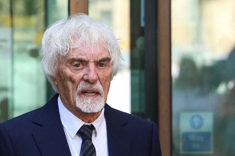 Ex-F1 chief Ecclestone denies fraud charge