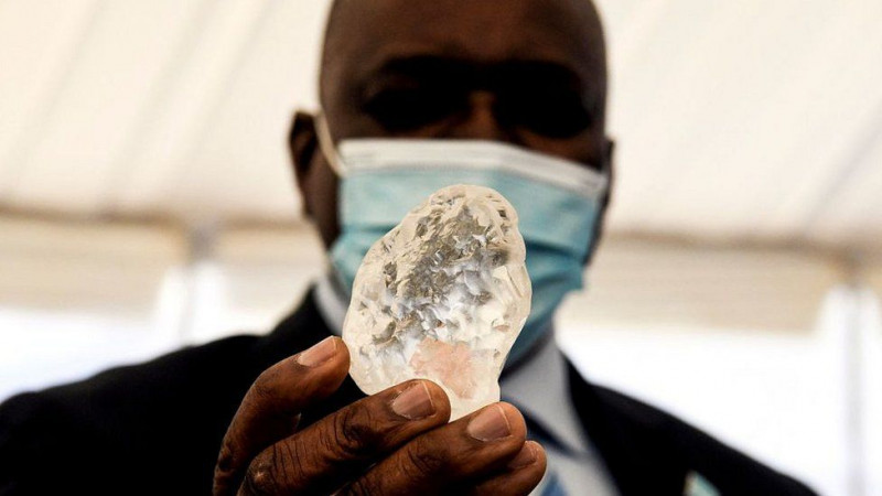 World’s ‘third largest’ diamond unearthed in Botswana