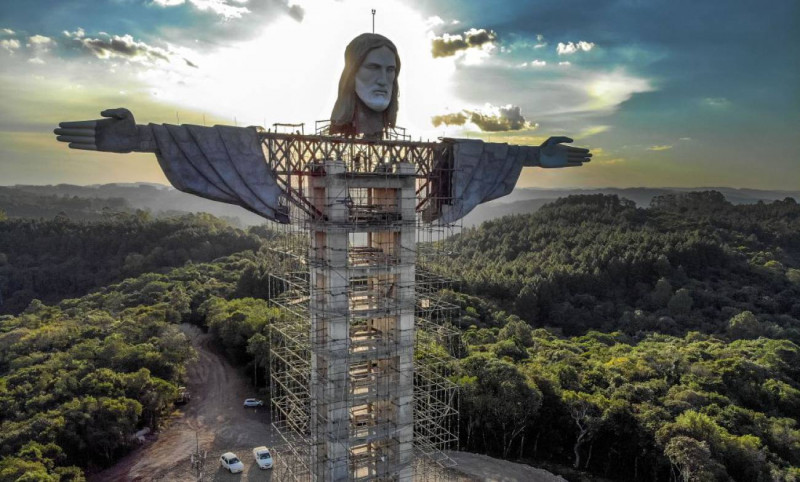 Brazil building new giant Christ statue, taller than Rio’s