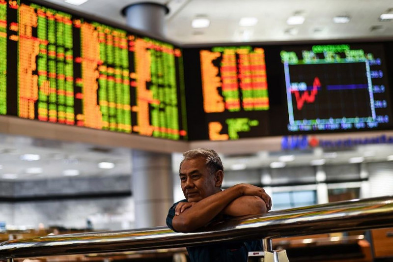 Bursa on three-month high after political clarity, KLCI up 4.04%