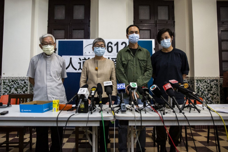 Cardinal, pop star bailed in latest Hong Kong security arrests