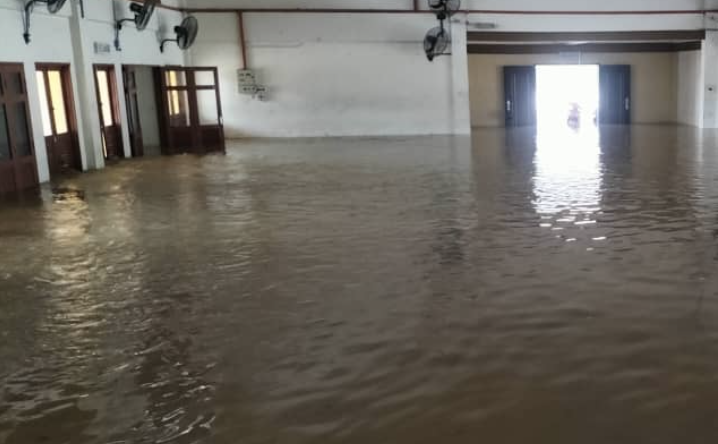 Deluge hits Johor relief centre housing 75 people