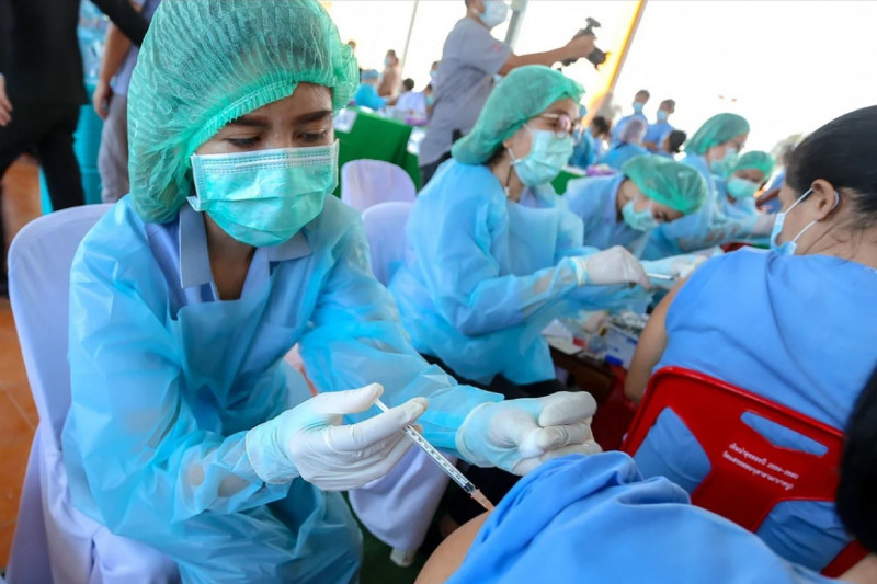 Thailand cites positive results from Sinovac-AstraZeneca vaccine formula