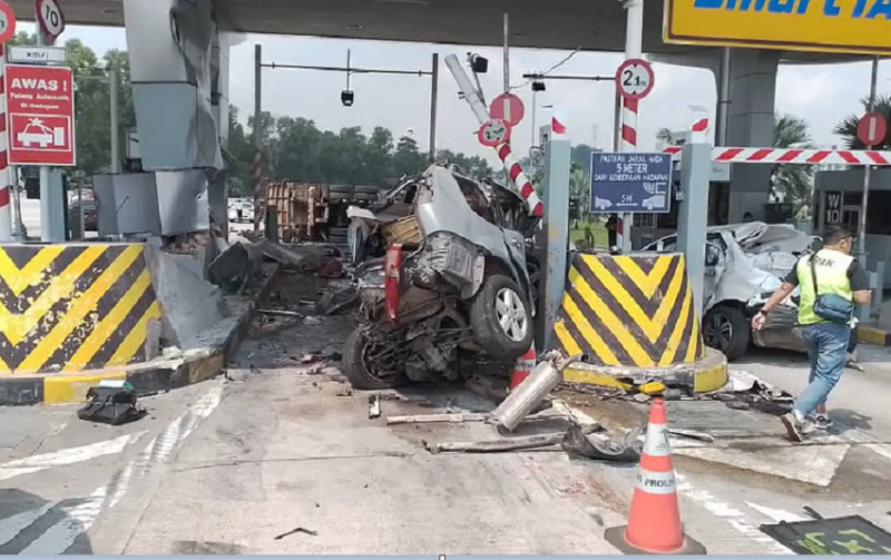 Lorry driver involved in Kajang toll crash remanded, claims he had brake problems