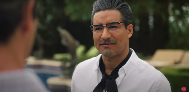 Family friendly fried chicken icon turns into a 'zaddy'