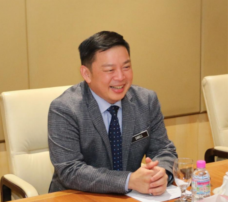 Leiking hits out at Sarawak deputy CM over ‘Warisan scared of Dr Mahathir’ claim