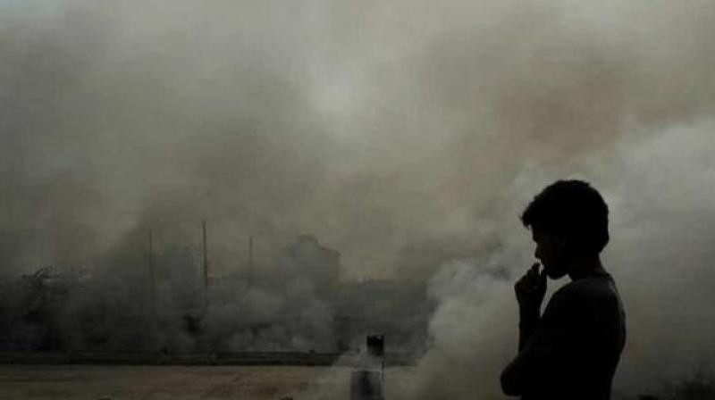 Indian farmers step up illegal fires as Delhi air crisis worsens