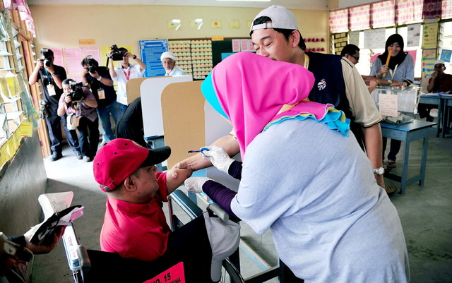 Disabled individuals call for better facilities, voting process as GE15 looms