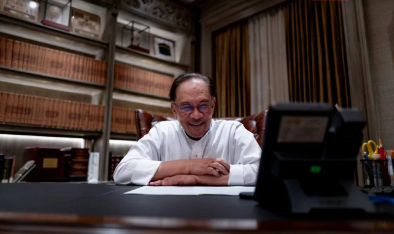 Violent Israeli attacks on Palestine among topics of discussion between Anwar and Erdogan
