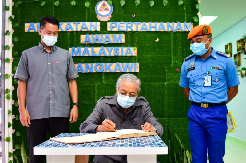 Langkawi’s defence system must consider climate change: Dr Mahathir