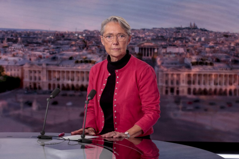 French PM threatens to force workers back as energy strikes continue