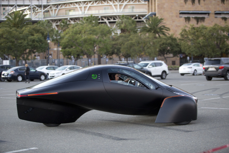 Electric vehicle that doesn't need charging