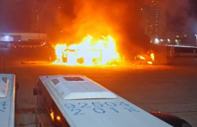 Bus explosions: Israeli prime minister instructs military to carry out West Bank operation 